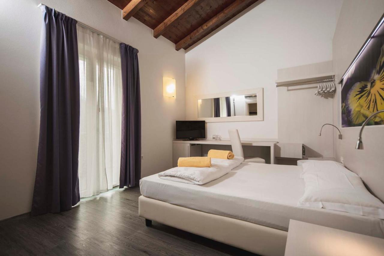 Bed and Breakfast Maso Agritur Santa Lucia Dro Exterior foto