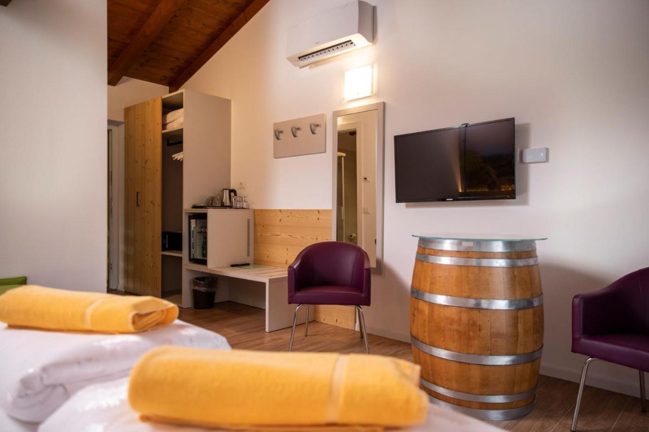 Bed and Breakfast Maso Agritur Santa Lucia Dro Exterior foto