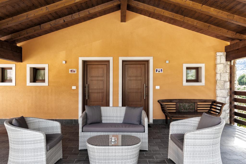 Bed and Breakfast Maso Agritur Santa Lucia Dro Exterior foto