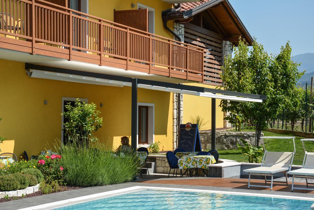 Bed and Breakfast Maso Agritur Santa Lucia Dro Exterior foto